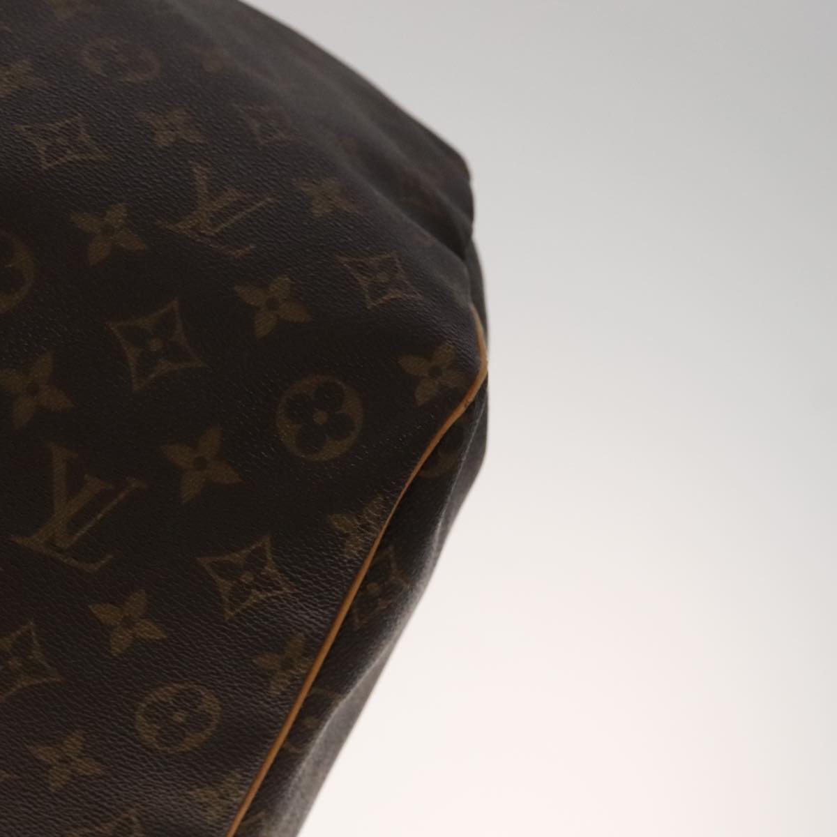 Louis Vuitton Keepall 60