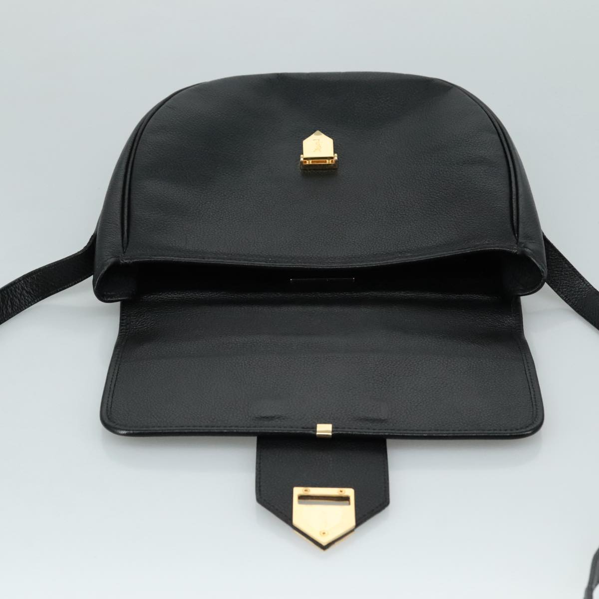 Saint Laurent Ysl Line