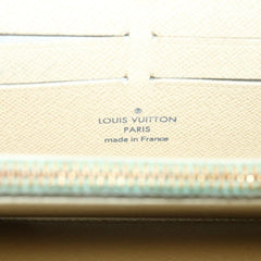 Louis Vuitton Zippy wallet
