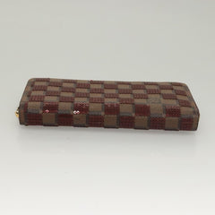 Louis Vuitton Zippy wallet