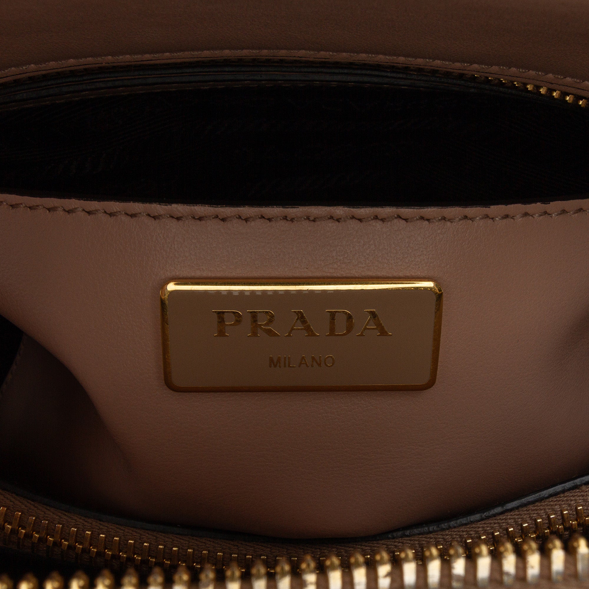 Medium Saffiano Vernice Promenade Satchel