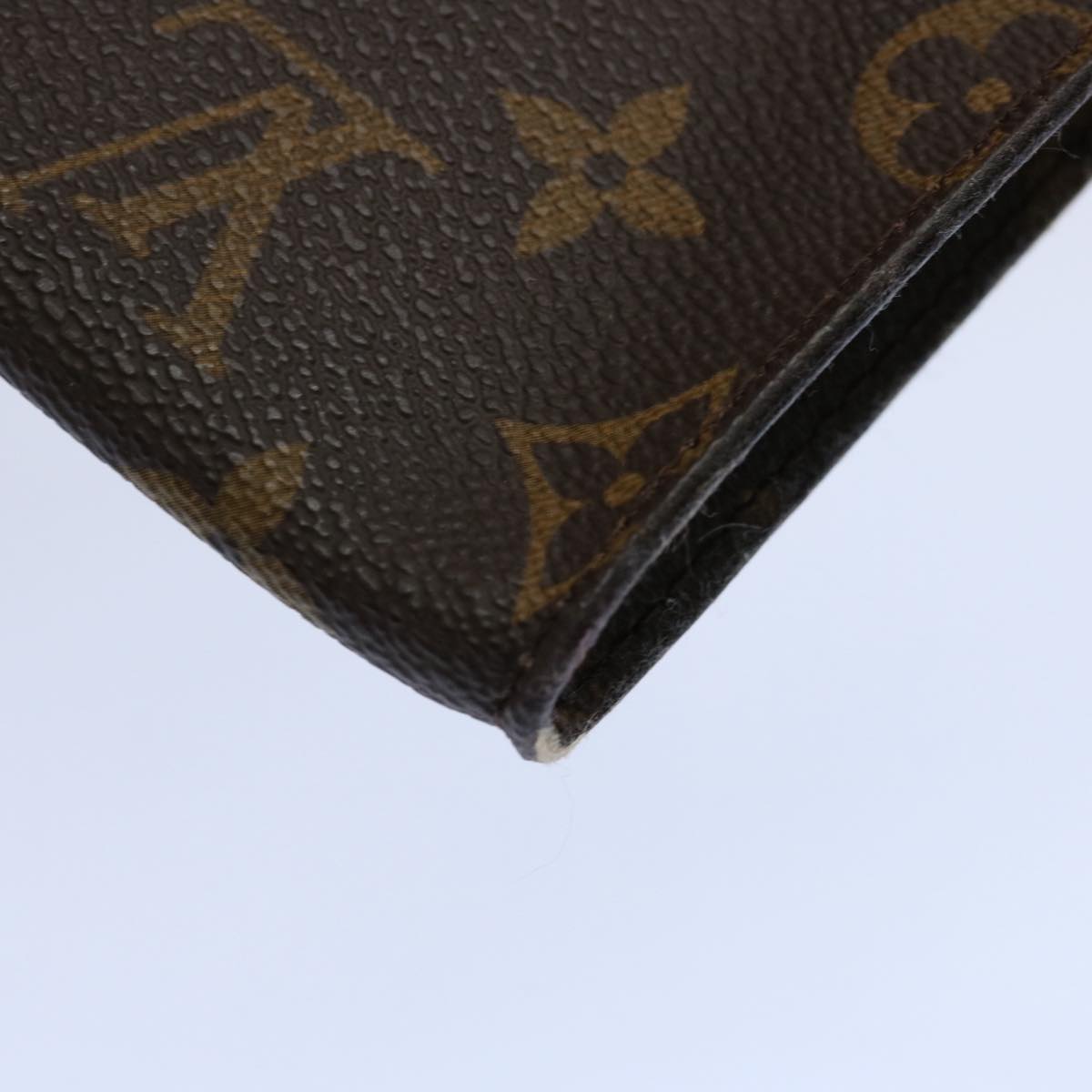 Louis Vuitton Poche Toilette 15