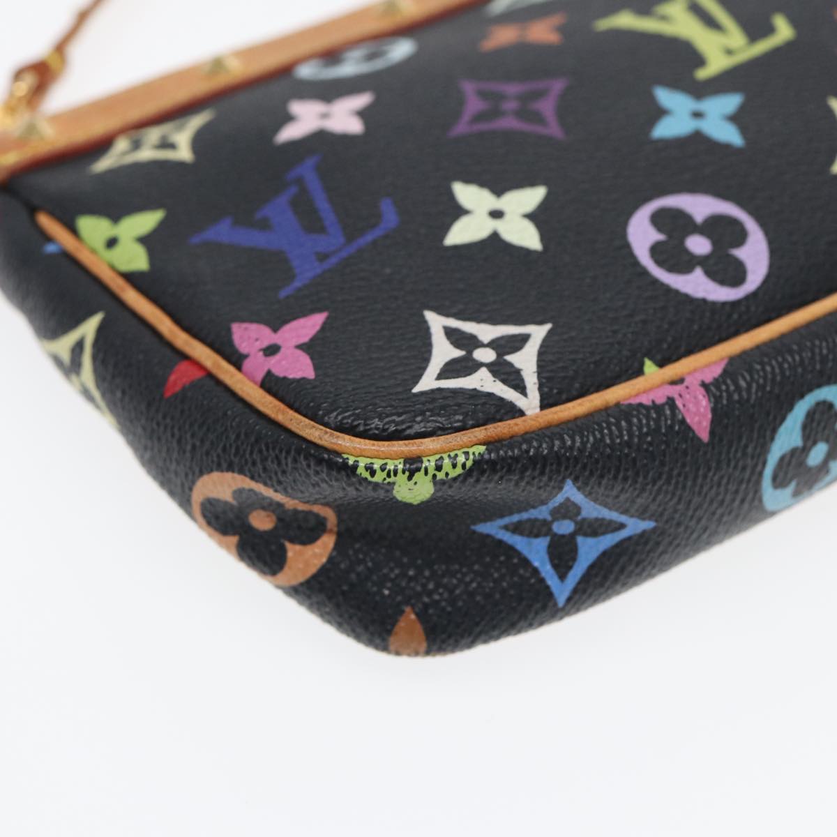 Louis Vuitton Pochette Accessoire