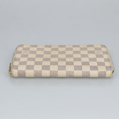 Louis Vuitton Zippy wallet
