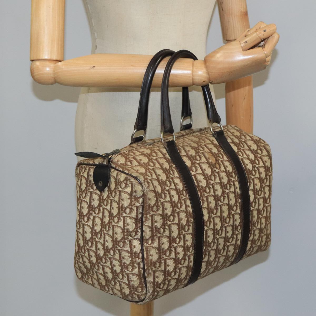 Dior Trotter