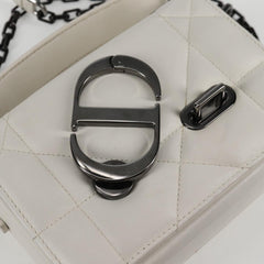 Dior 30 Montaigne