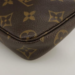 Louis Vuitton Pochette Accessoire