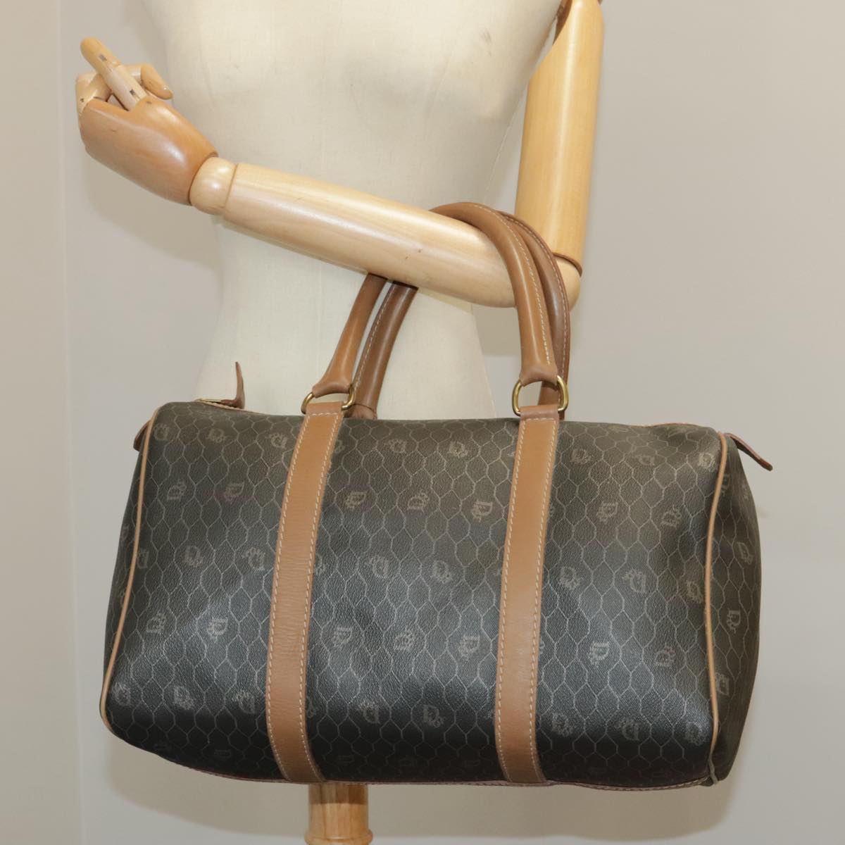 Dior Honeycomb