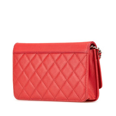 Grained Calfskin CC Box Wallet On Chain