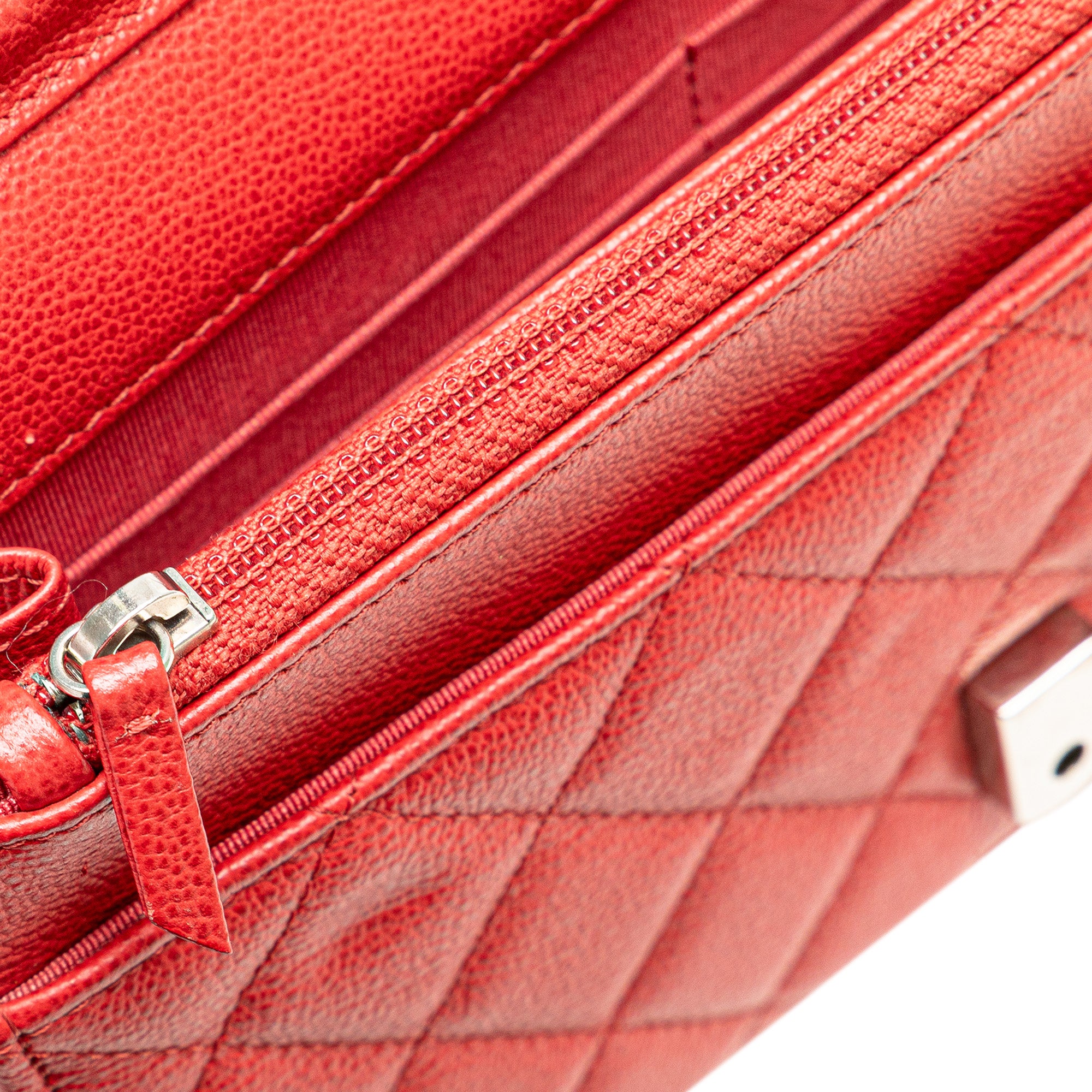 Grained Calfskin CC Box Wallet On Chain
