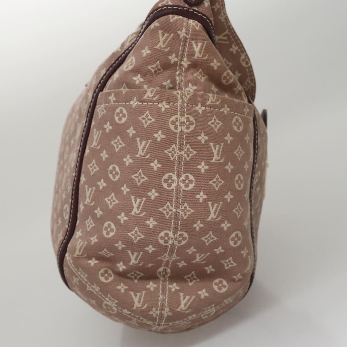 Louis Vuitton Romance