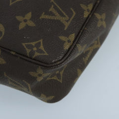 Louis Vuitton Trousse de Toilette 18