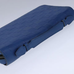 Louis Vuitton Atholl