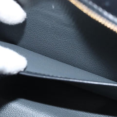 Louis Vuitton Truth