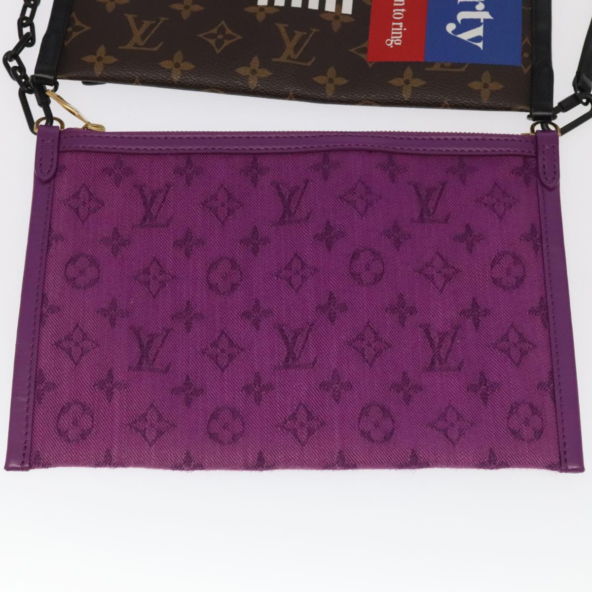 Louis Vuitton Flat messenger