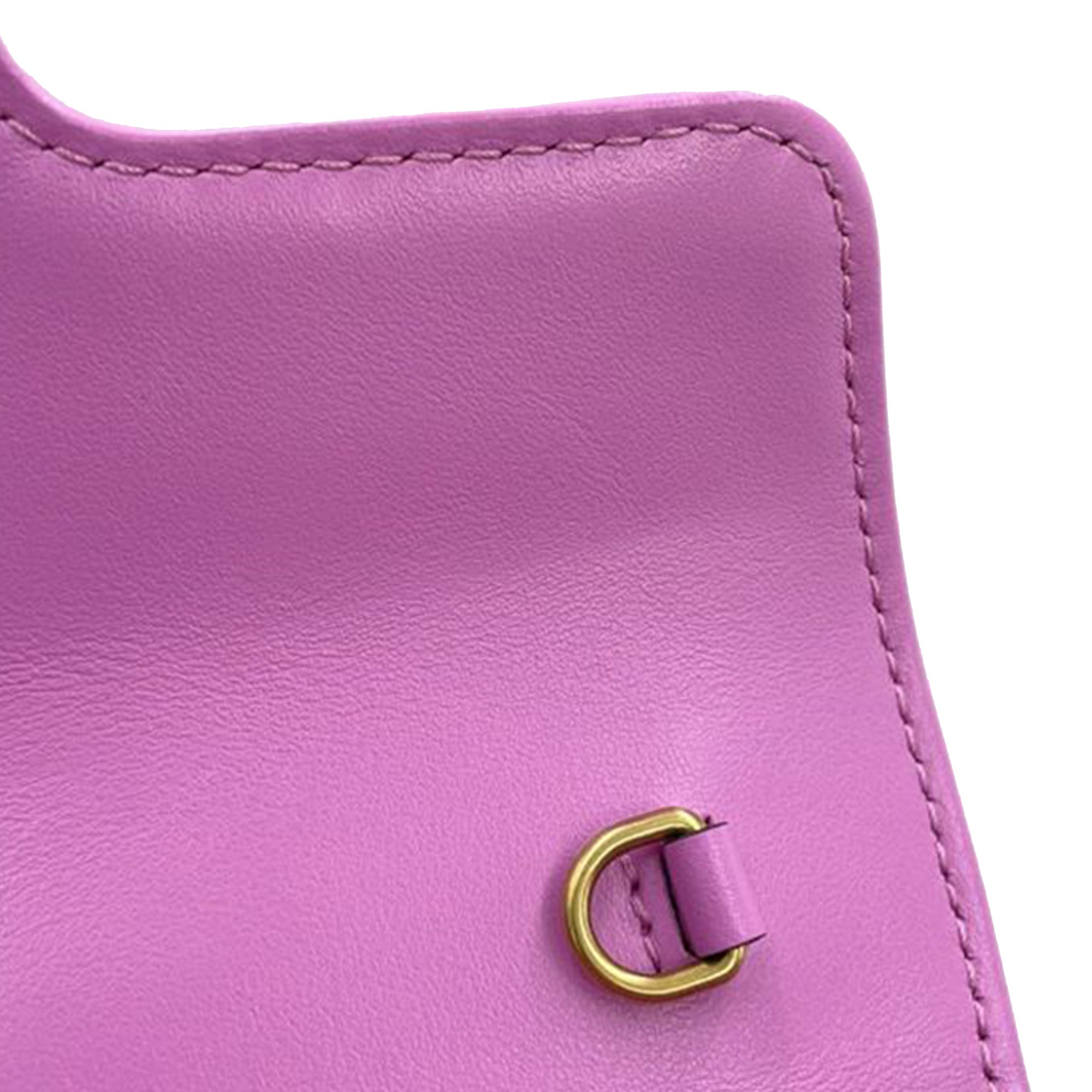 Super Mini GG Marmont Matelasse GG Canvas Flap Crossbody