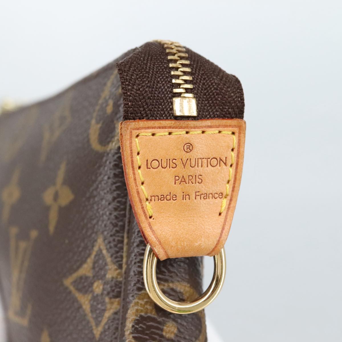 Louis Vuitton Pochette Accessoire
