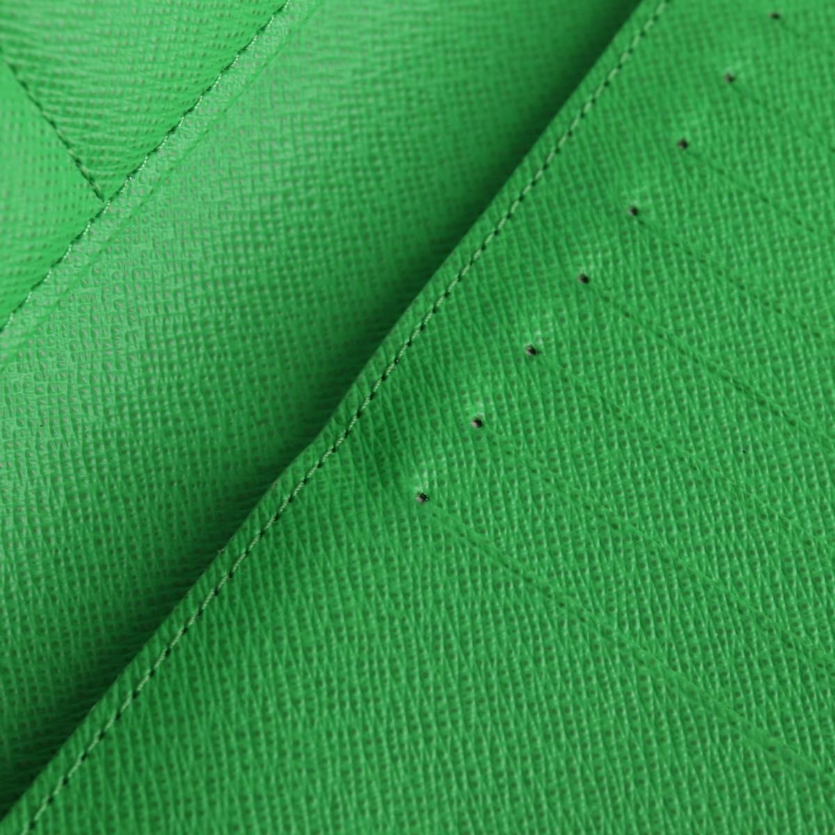 Louis Vuitton Zippy wallet