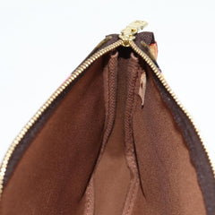 Louis Vuitton Pochette Accessoire