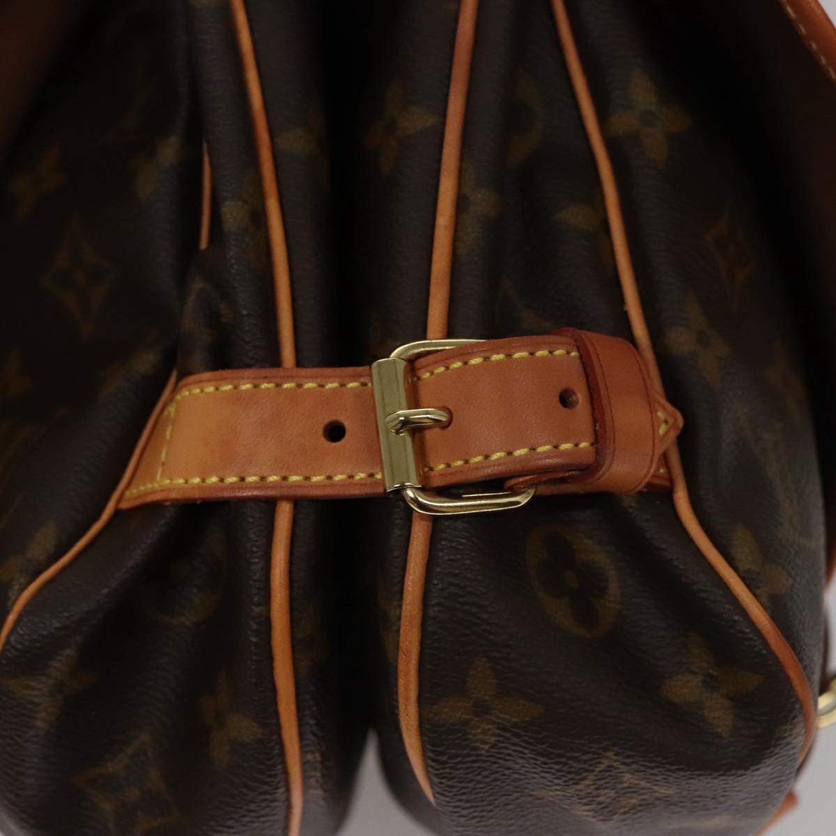 Louis Vuitton Saumur