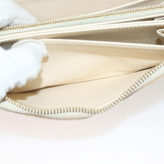 Louis Vuitton Zippy wallet