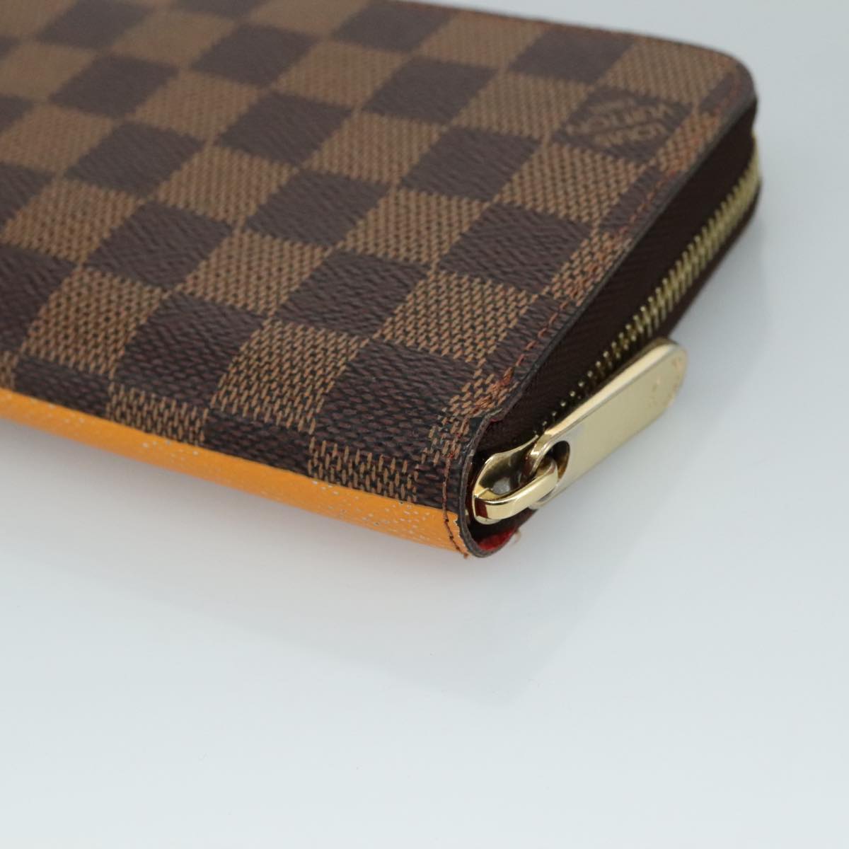 Louis Vuitton Zippy wallet