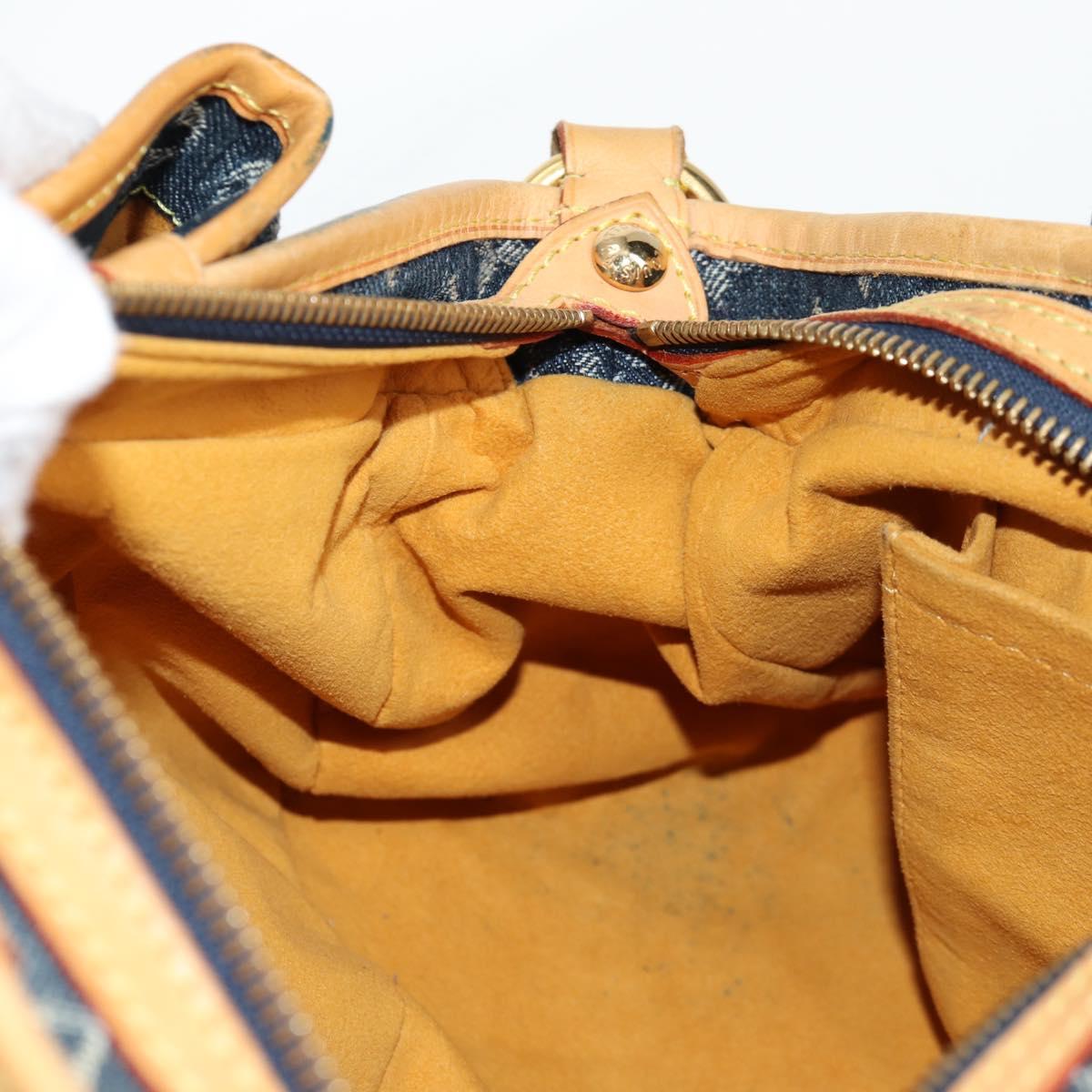 Louis Vuitton Pleaty
