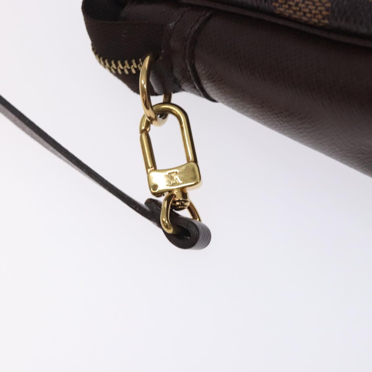 Louis Vuitton Trousse makeup