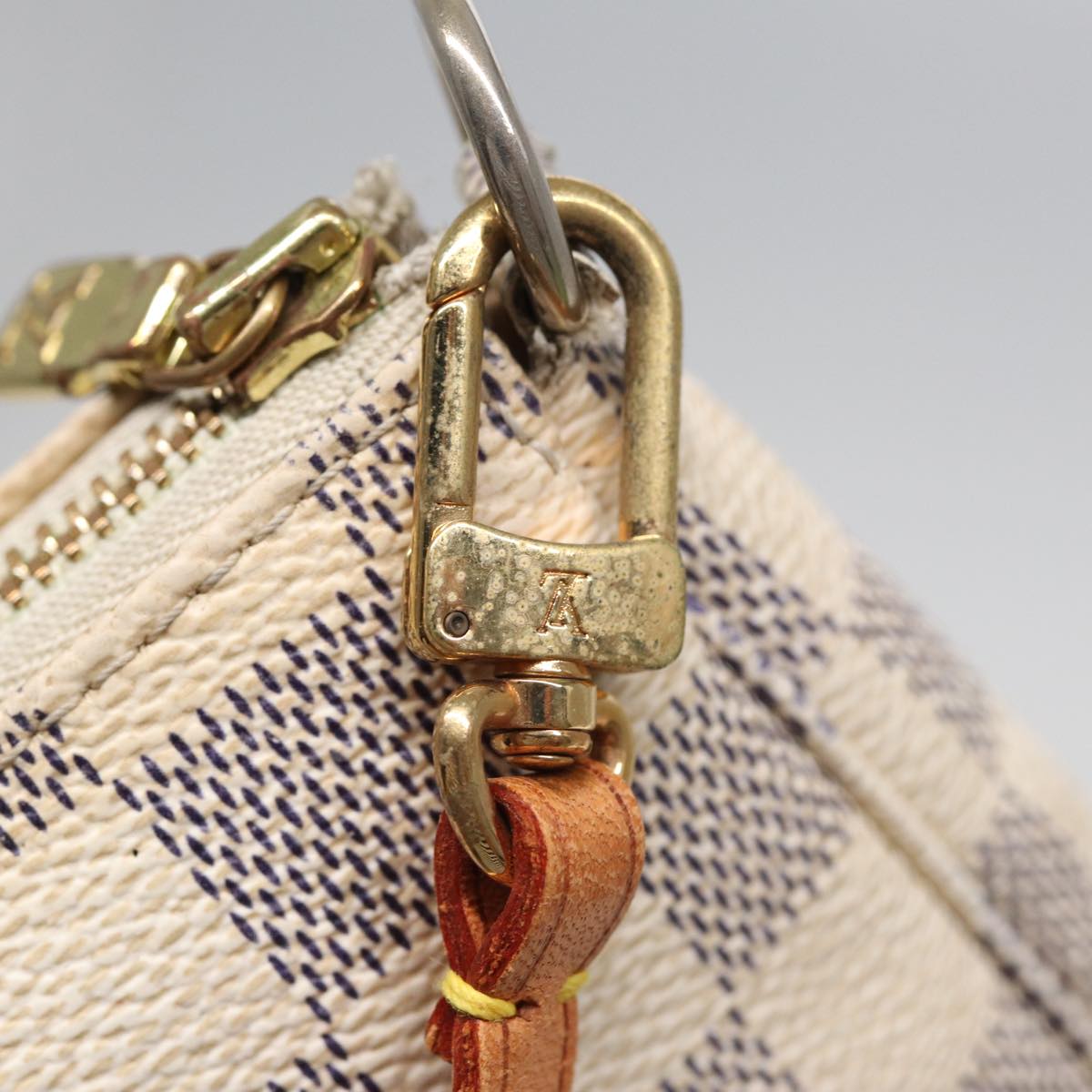 Louis Vuitton Pochette accessoires