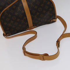 Louis Vuitton Saumur 35