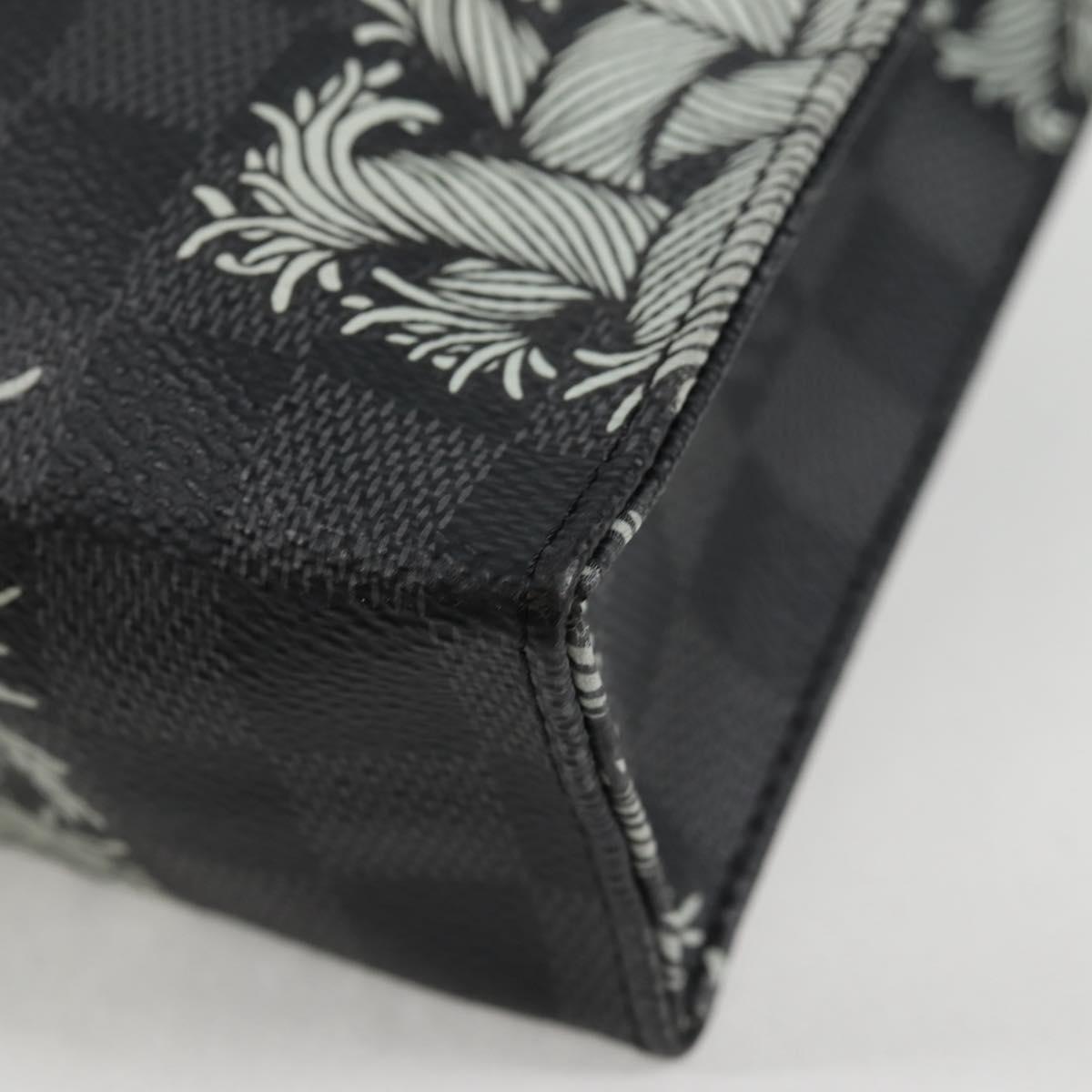 Louis Vuitton Pochette voyage