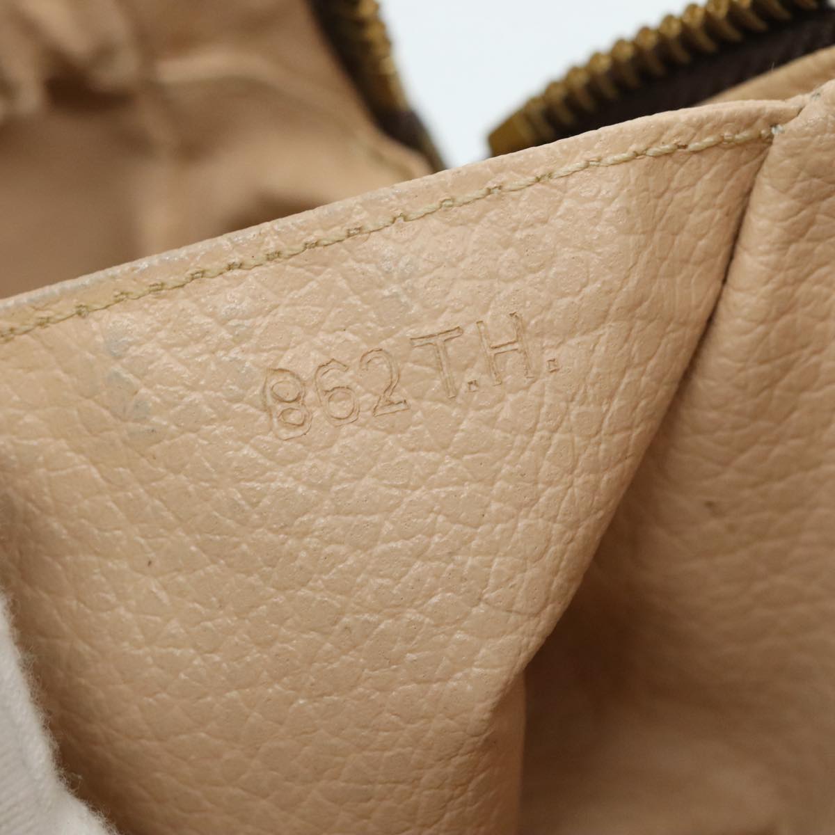 Louis Vuitton Trousse de Toilette