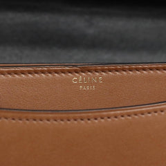 Céline Case flap