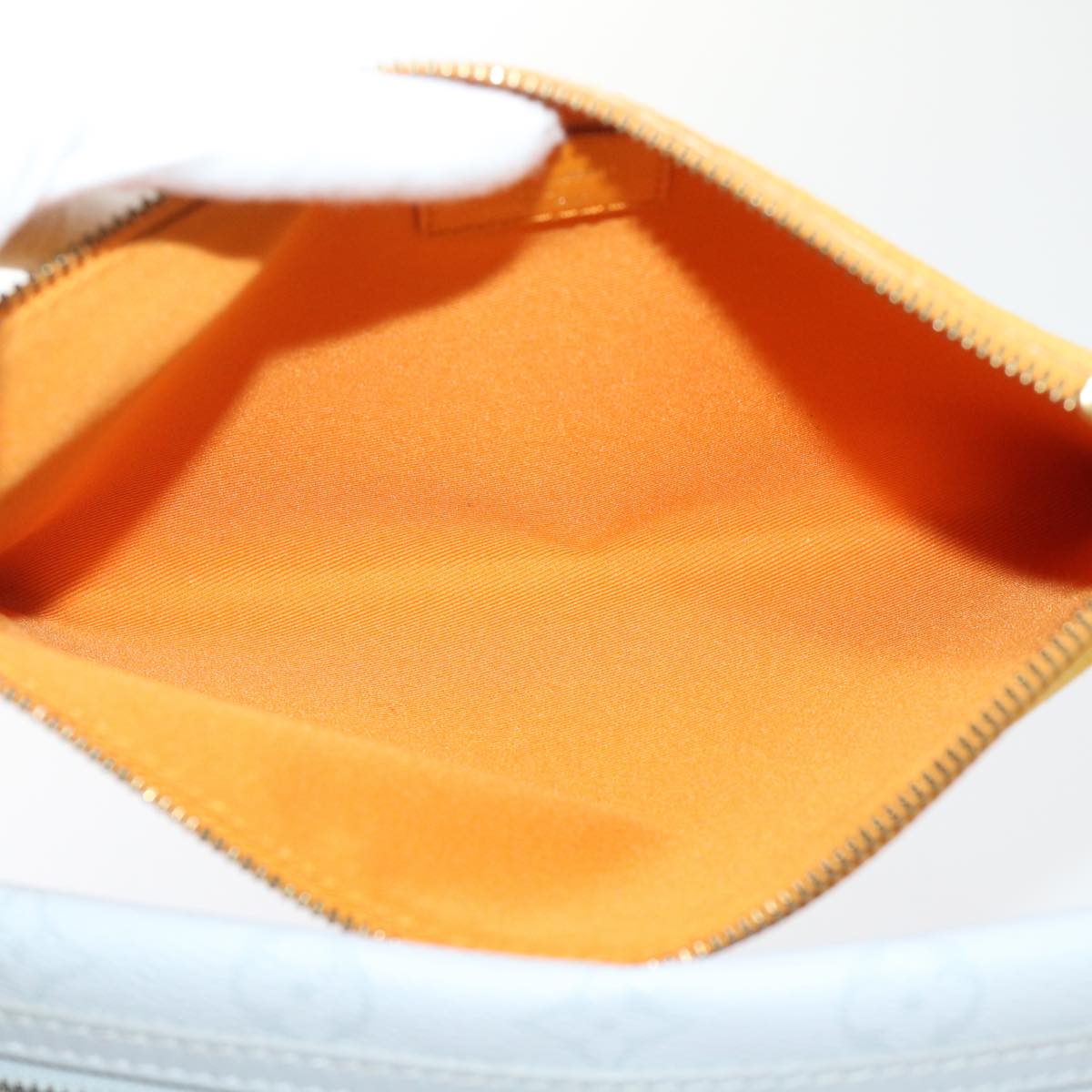 Louis Vuitton Messenger