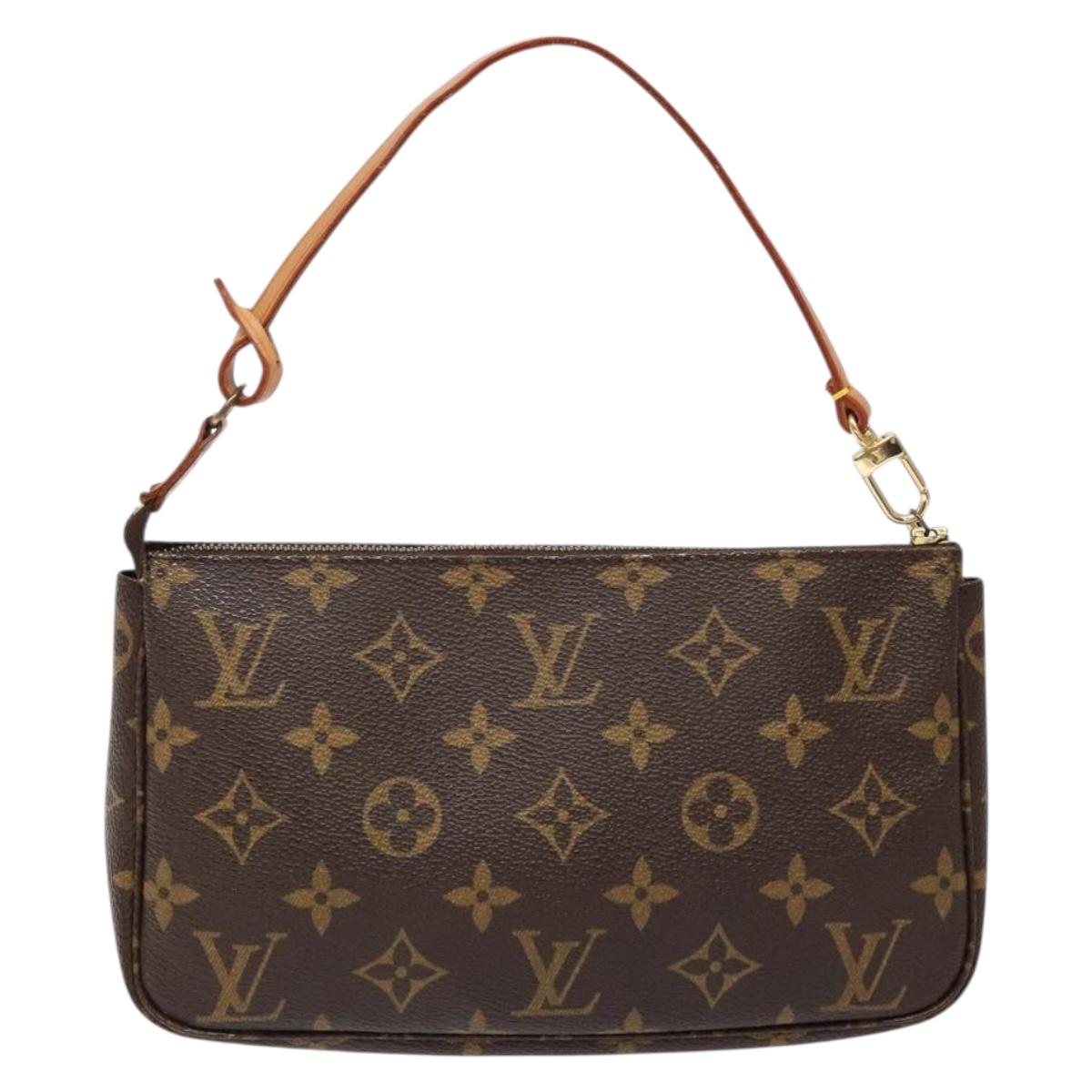Louis Vuitton Pochette Accessoire
