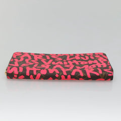 Louis Vuitton Zippy wallet