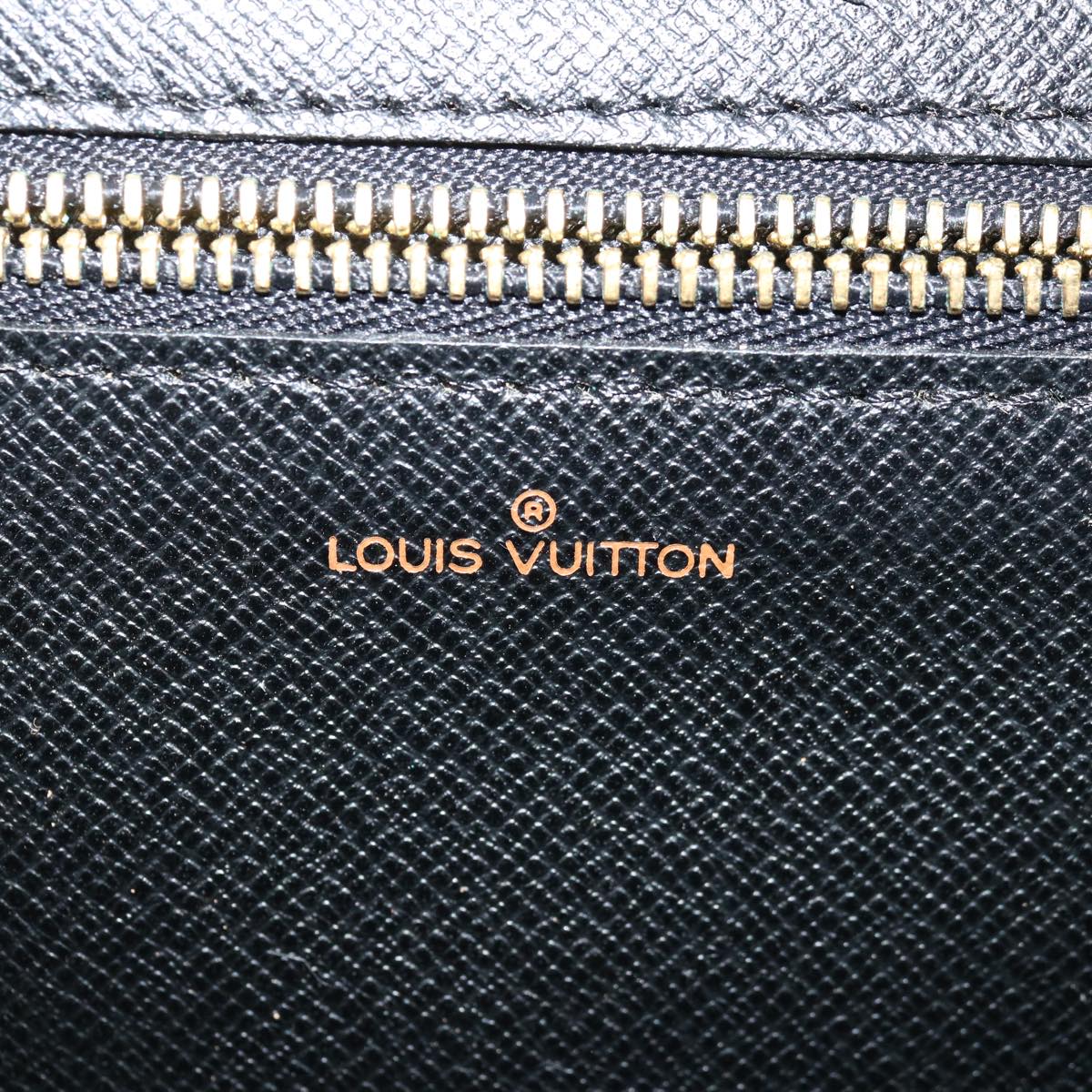 Louis Vuitton Pochette Accessoire