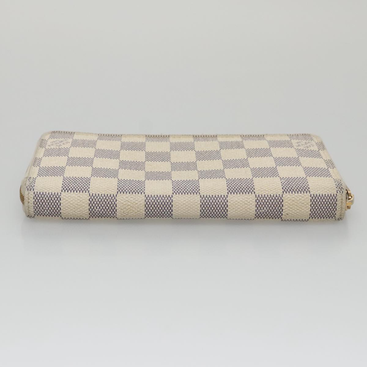 Louis Vuitton Zippy wallet