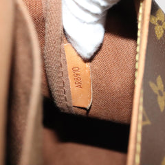 Louis Vuitton Saumur 35