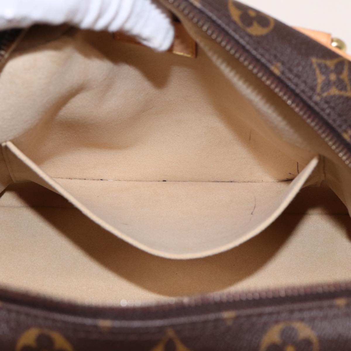 Louis Vuitton Manhattan
