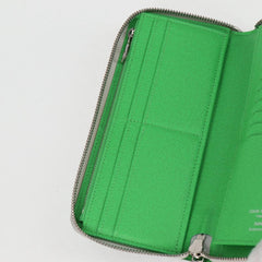 Louis Vuitton Zippy wallet