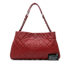 Quilted Caviar Expandable Zip Tote