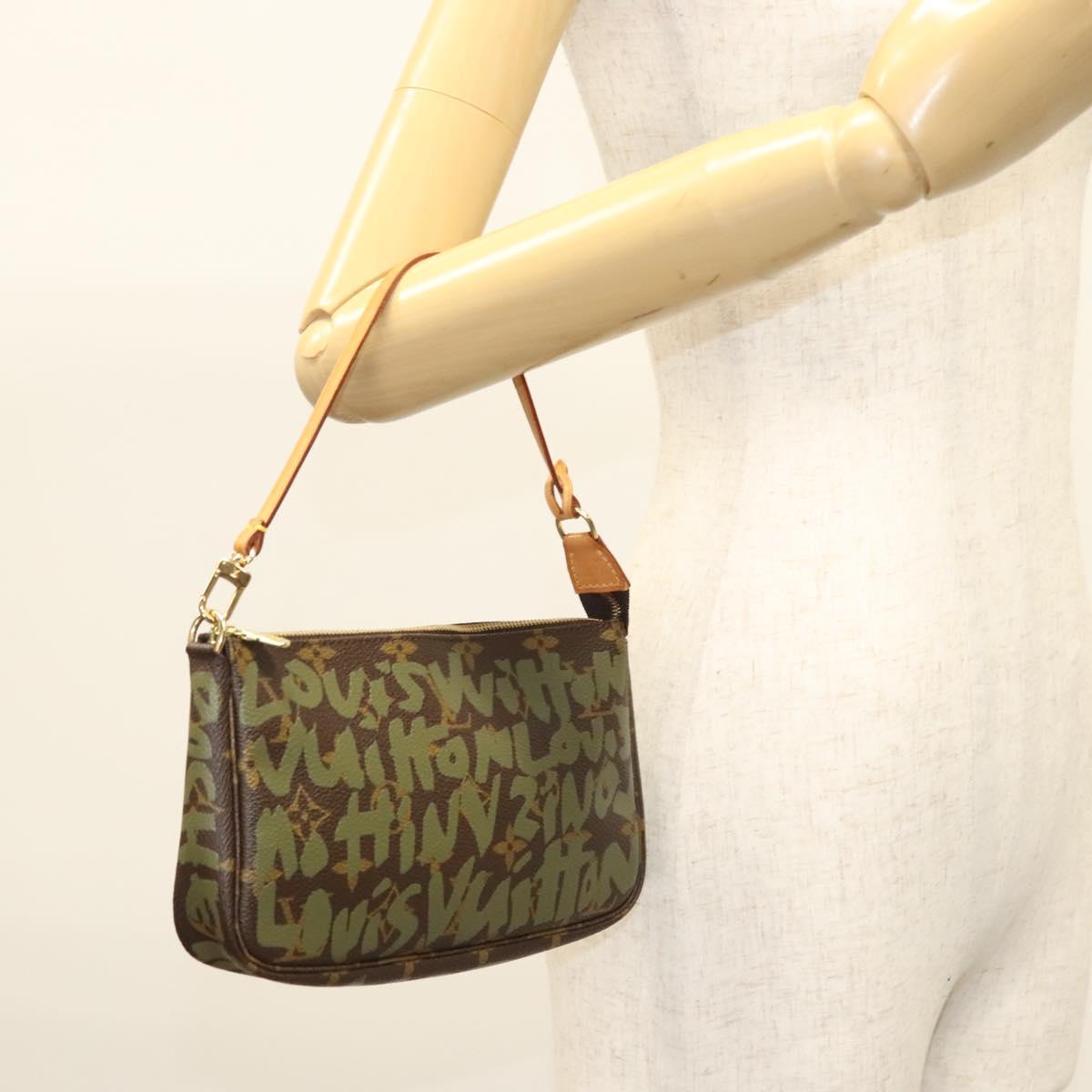 Louis Vuitton Pochette Accessoire