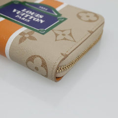 Louis Vuitton Zippy coin purse