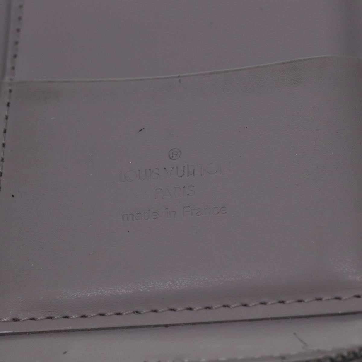 Louis Vuitton Zippy wallet