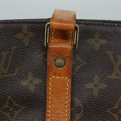 Louis Vuitton Shopping