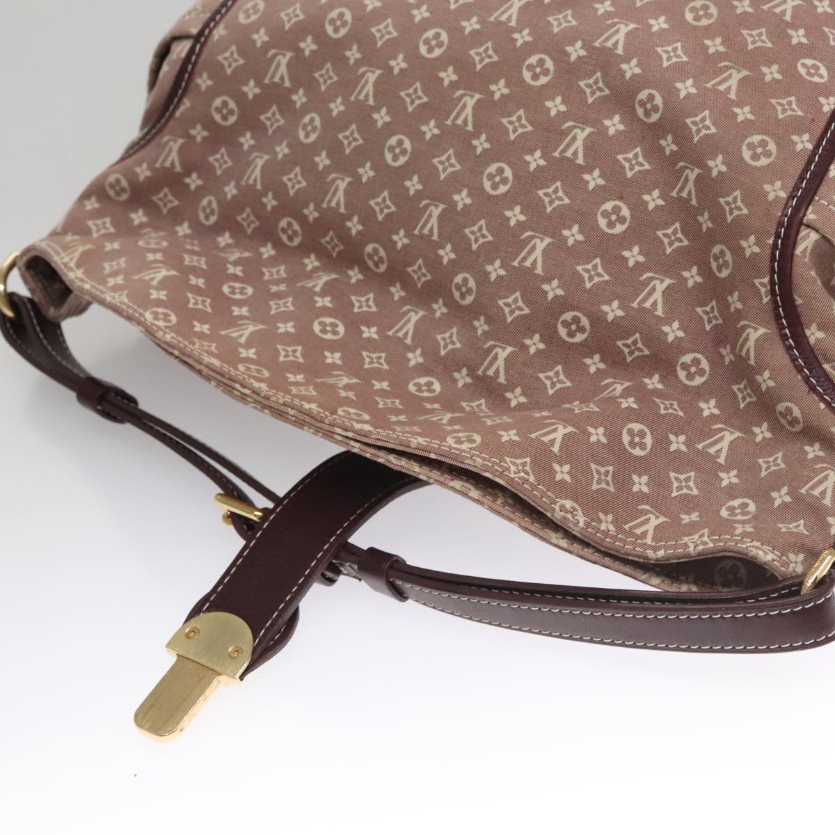 Louis Vuitton Romance