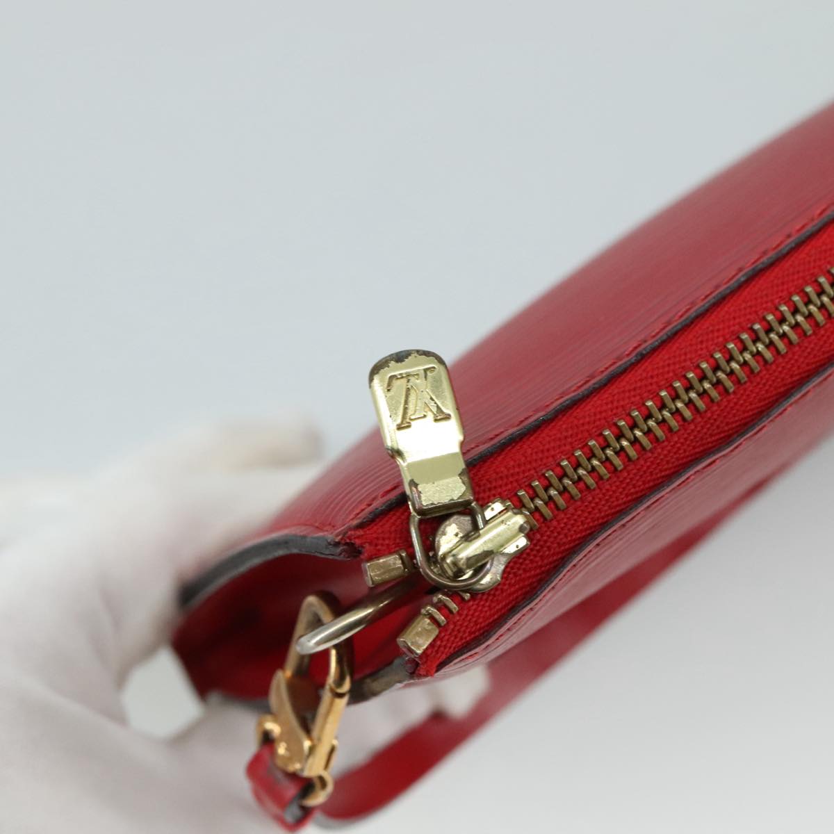 Louis Vuitton Pochette Accessoire