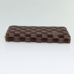Louis Vuitton Zippy wallet