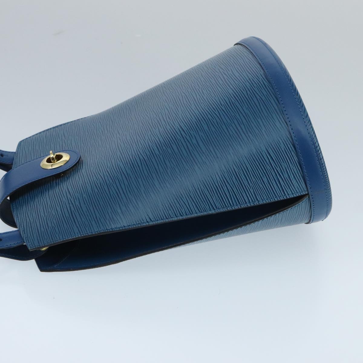 Louis Vuitton Cluny